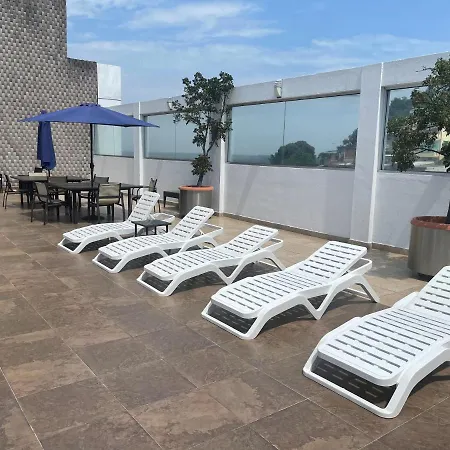 Suite Frente Al Rio En Puerto Santa Ana Riverfront Guayaquil Exterior photo