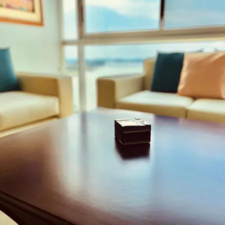 Suite Frente Al Rio En Puerto Santa Ana Riverfront Guayaquil Exterior photo
