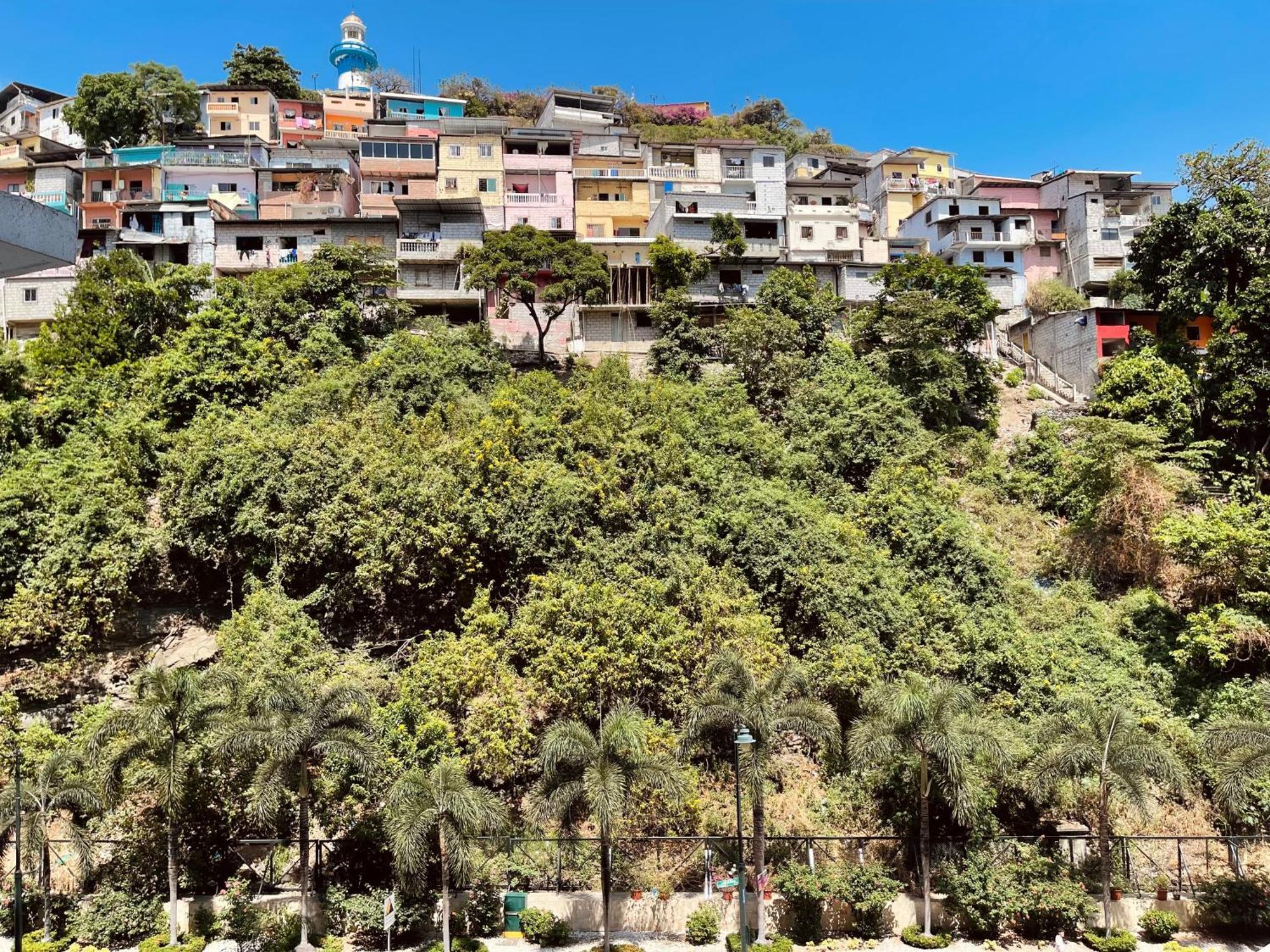 Apartment Frente Al Rio En Puerto Santa Ana Riverfront