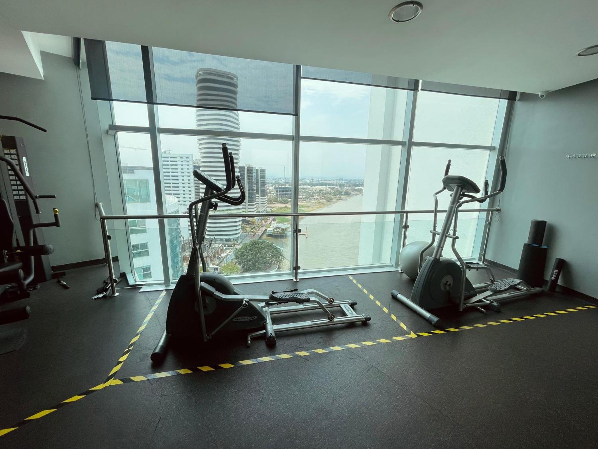Apartment Frente Al Rio En Puerto Santa Ana Riverfront Guayaquil